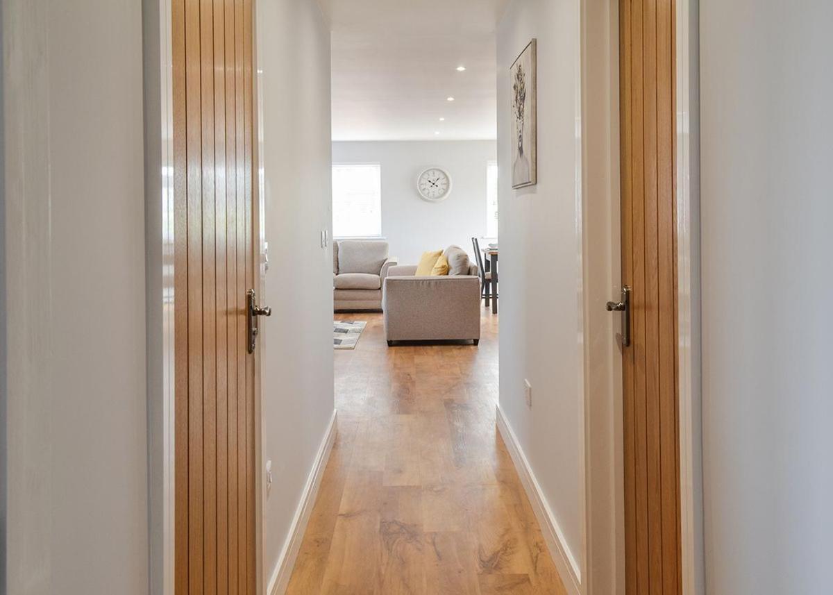 Cotswold Gateway Escape Hotel Offenham ภายนอก รูปภาพ